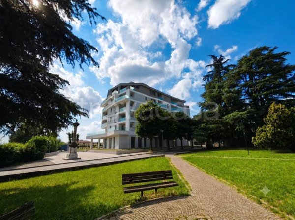 appartamento in vendita a Nova Milanese