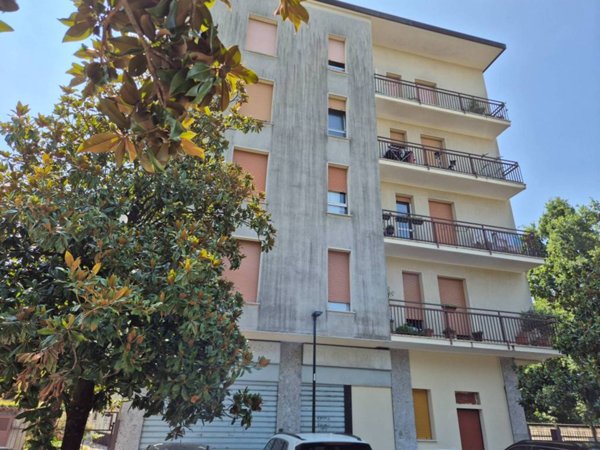 appartamento in vendita a Nova Milanese
