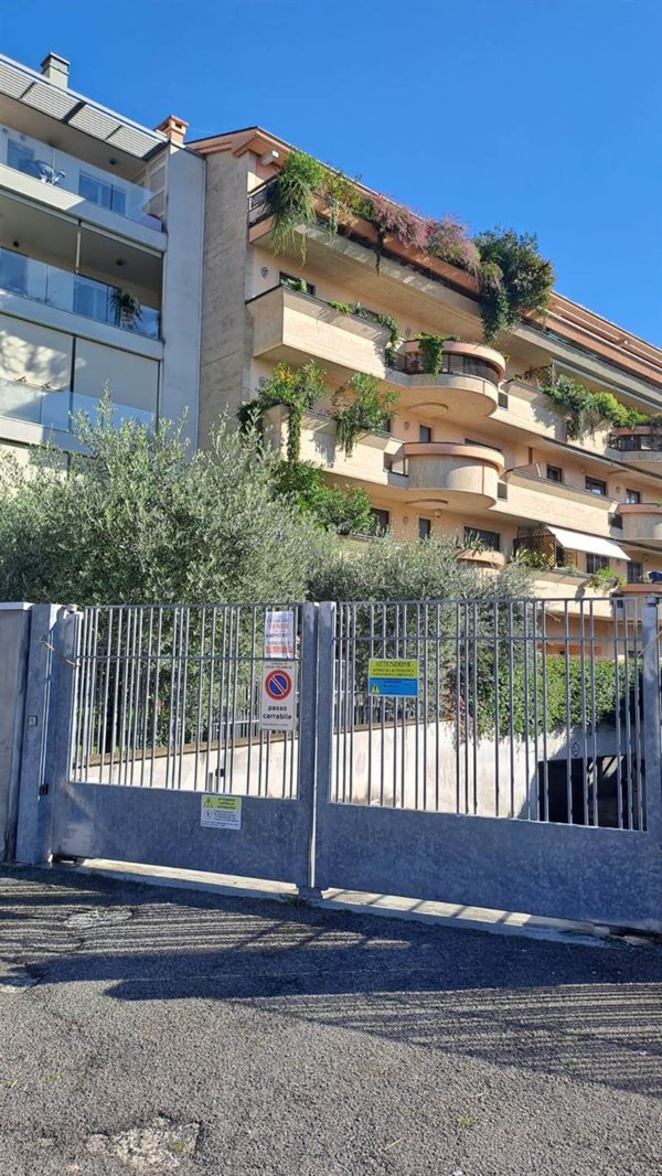 box auto in vendita a Nova Milanese