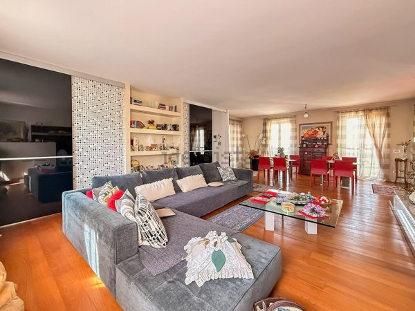 appartamento in vendita a Nova Milanese