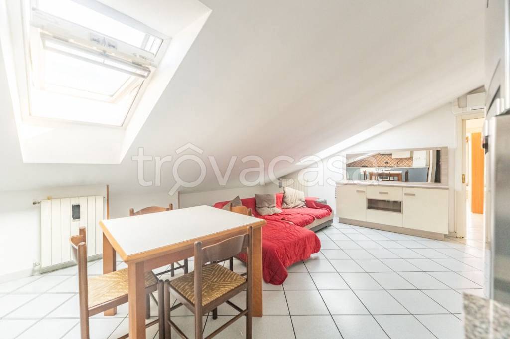 appartamento in vendita a Nova Milanese