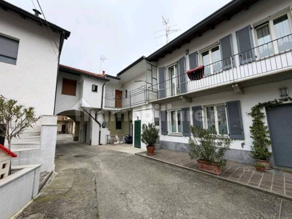 casa indipendente in vendita a Nova Milanese