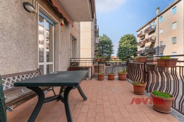 appartamento in vendita a Nova Milanese