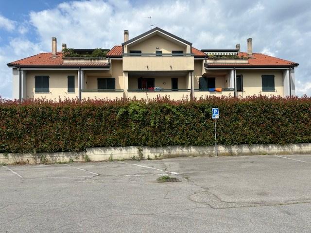 appartamento in vendita ad Ornago