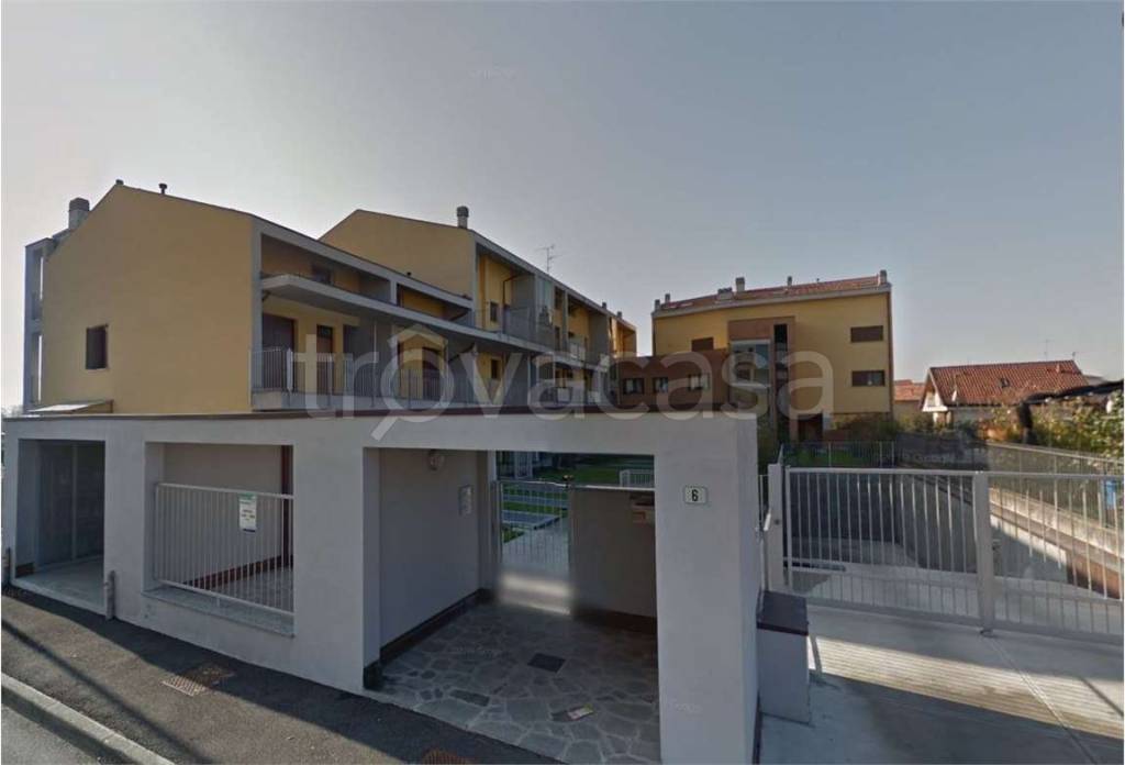 appartamento in vendita ad Ornago