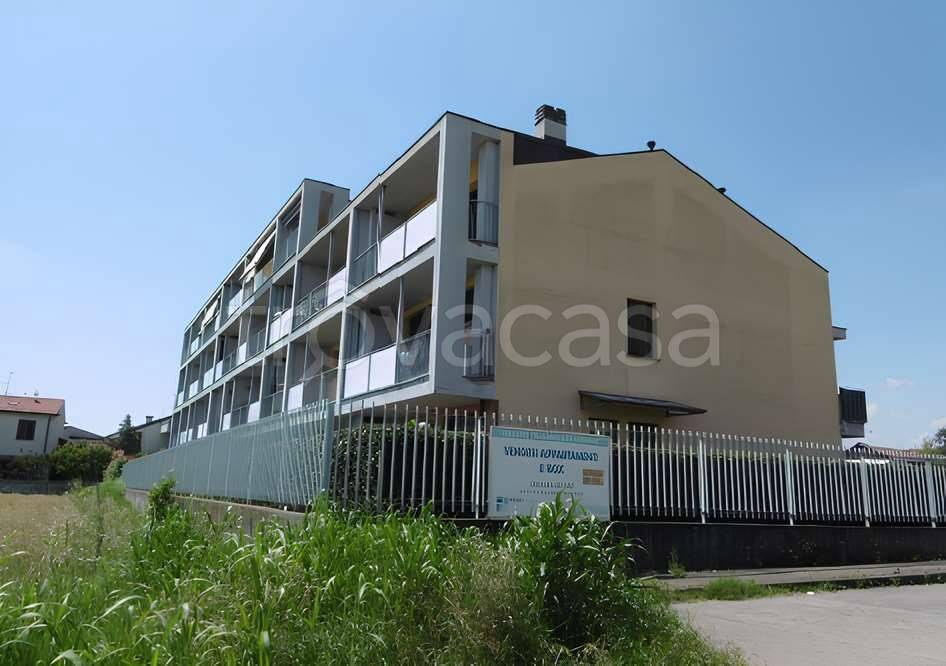 appartamento in vendita ad Ornago