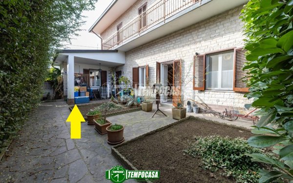 appartamento in vendita ad Ornago