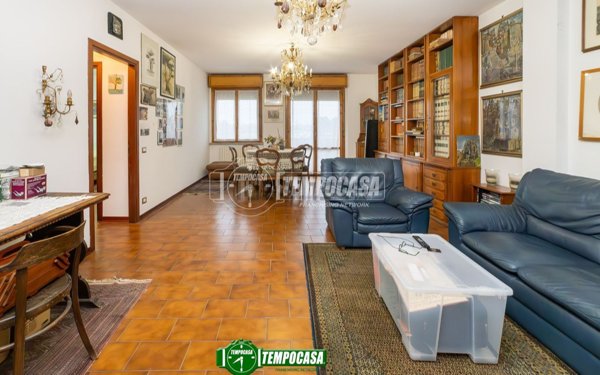 appartamento in vendita ad Ornago