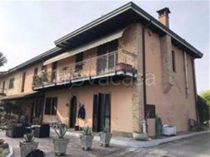 appartamento in vendita ad Ornago