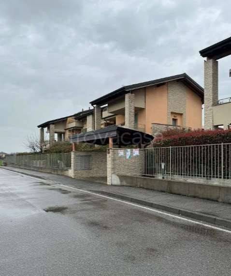 appartamento in vendita ad Ornago
