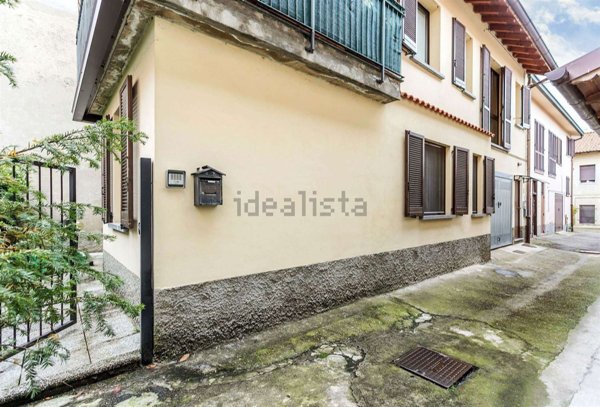 appartamento in vendita ad Ornago