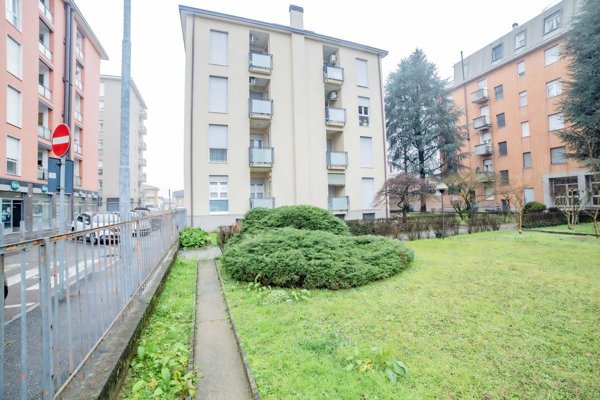 appartamento in vendita ad Ornago