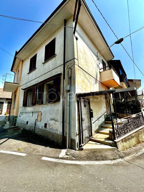 appartamento in vendita ad Ornago
