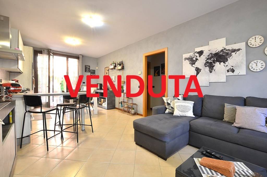 appartamento in vendita ad Ornago