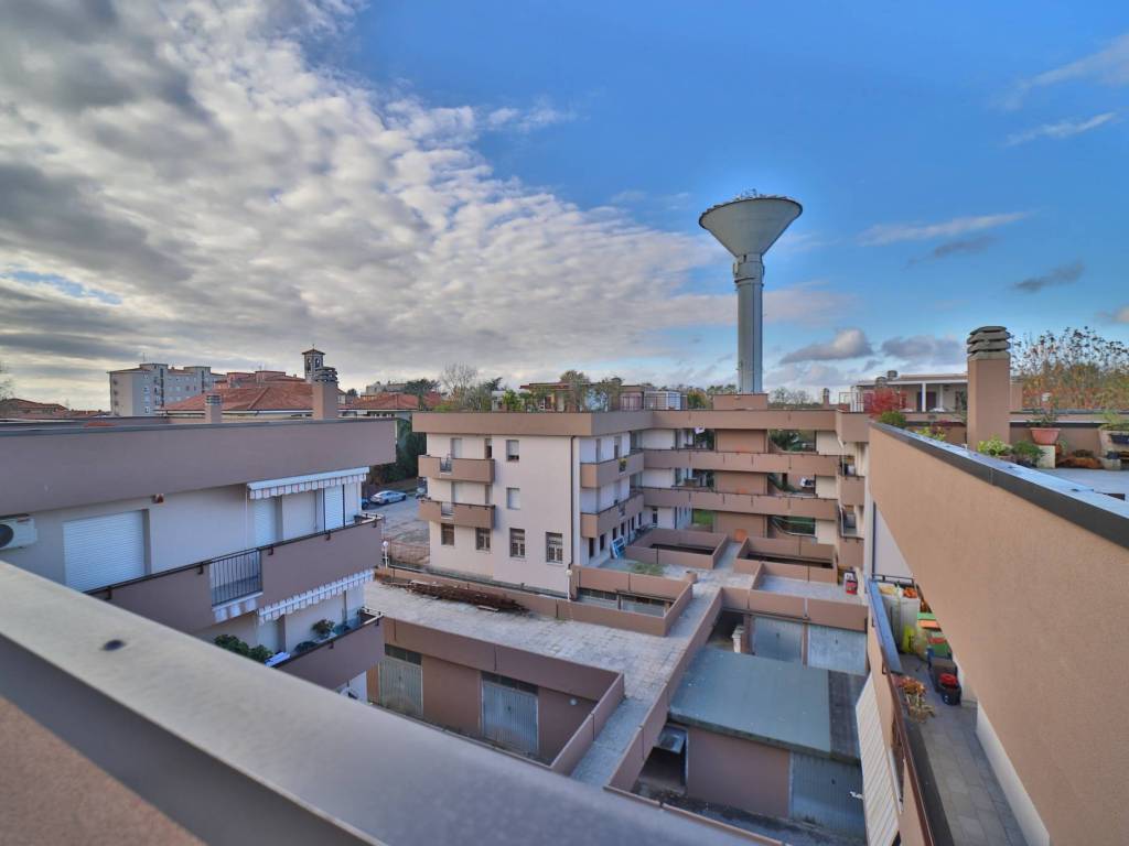 appartamento in vendita ad Ornago