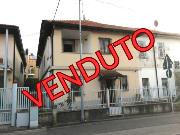 appartamento in vendita ad Ornago