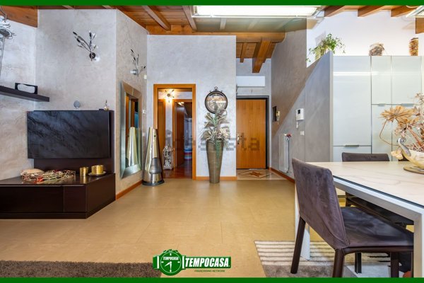 appartamento in vendita ad Ornago