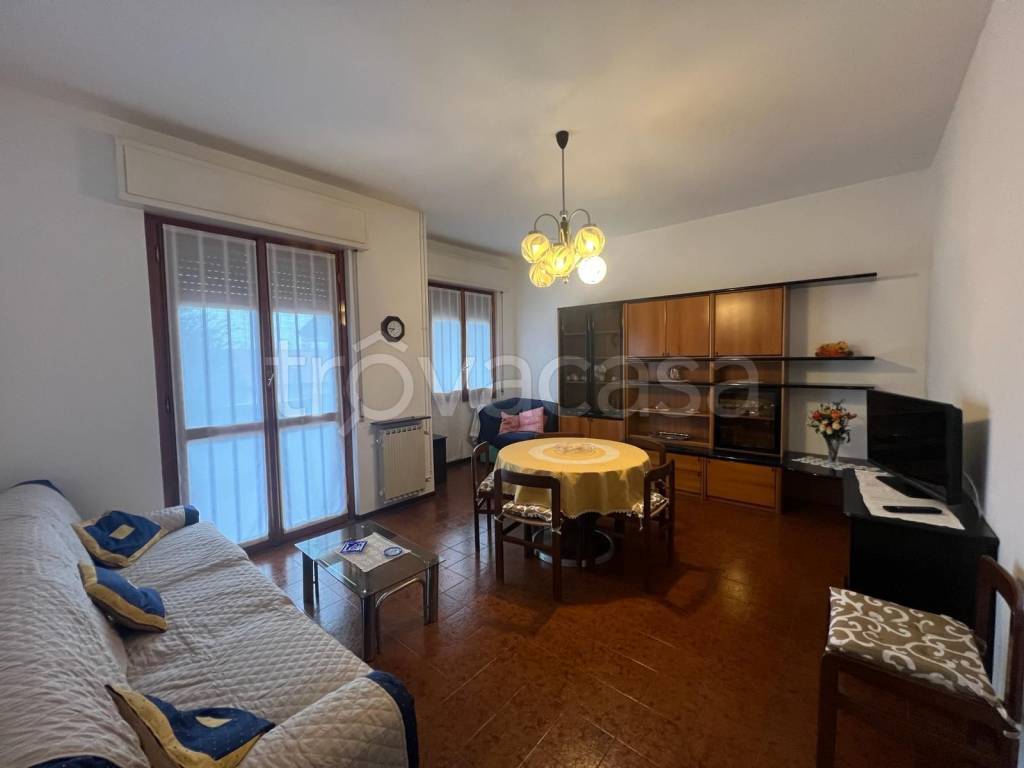 appartamento in vendita ad Ornago