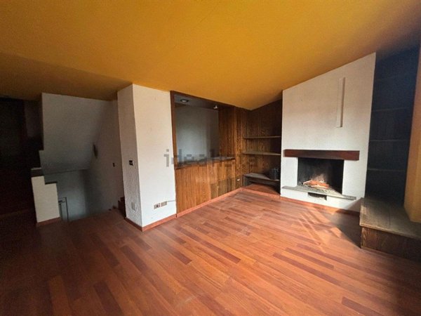 appartamento in vendita ad Ornago