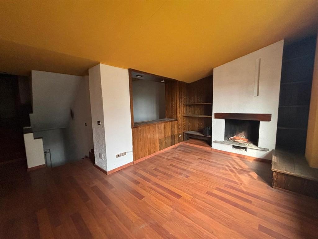 appartamento in vendita ad Ornago