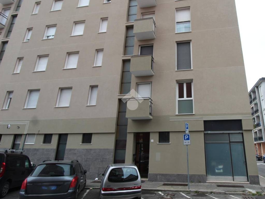 appartamento in vendita ad Ornago in zona Rossino
