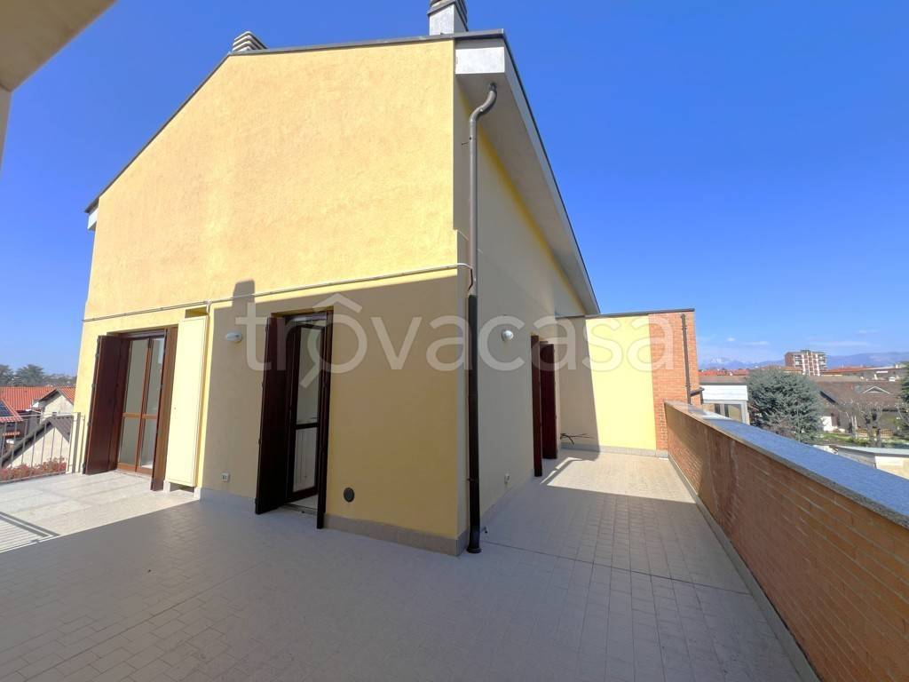 appartamento in vendita ad Ornago