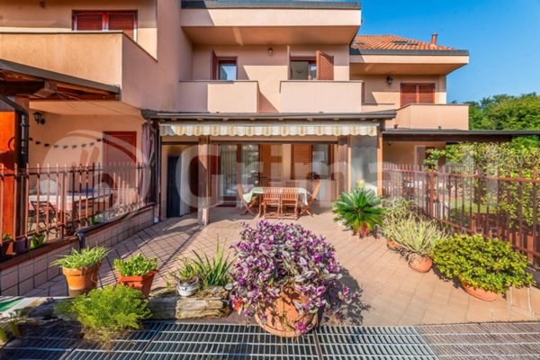 casa indipendente in vendita ad Ornago