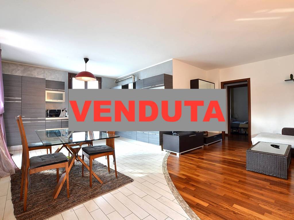 appartamento in vendita ad Ornago