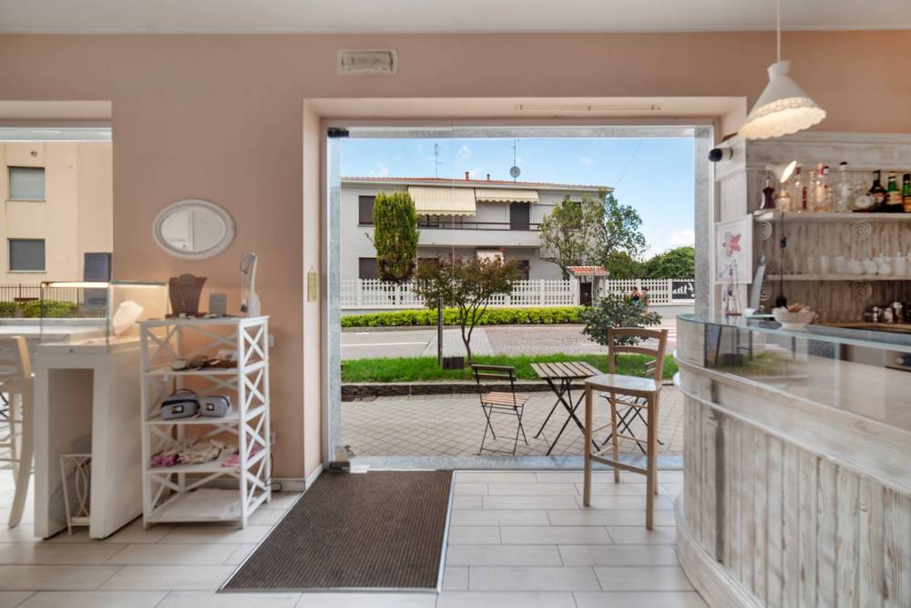 negozio in vendita ad Ornago