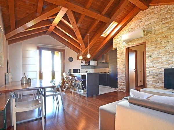 appartamento in vendita ad Ornago