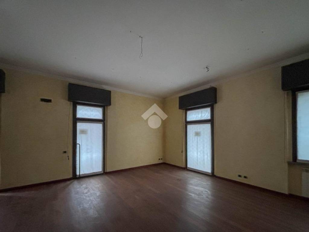 ufficio in vendita ad Ornago