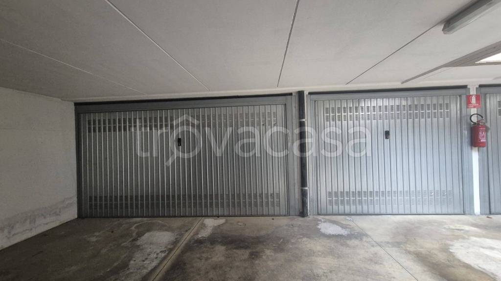 locale di sgombero in vendita ad Ornago in zona Rossino