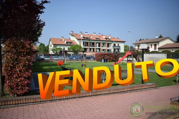 appartamento in vendita ad Ornago