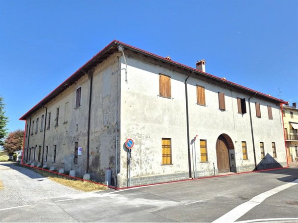 loft in vendita ad Ornago in zona Rossino