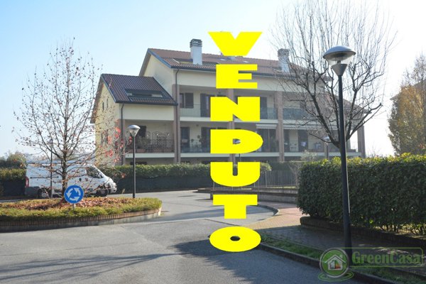 appartamento in vendita ad Ornago in zona Rossino