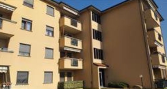 appartamento in vendita ad Ornago in zona Rossino