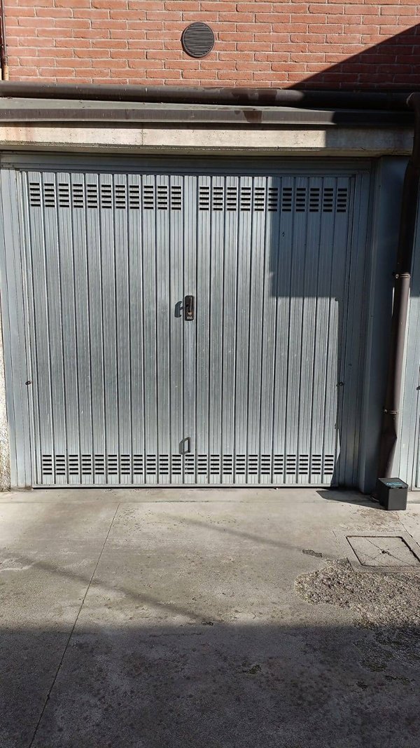 box auto in vendita ad Ornago in zona Rossino