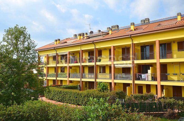 appartamento in vendita ad Ornago in zona Rossino