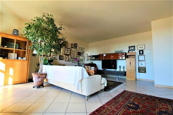 appartamento in vendita a Renate