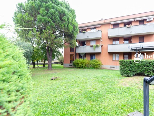 appartamento in vendita a Renate