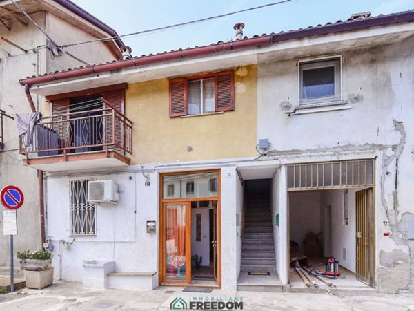 appartamento in vendita a Renate