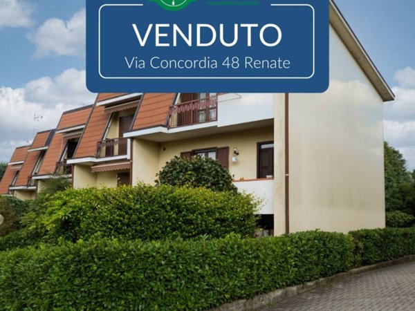 casa indipendente in vendita a Renate
