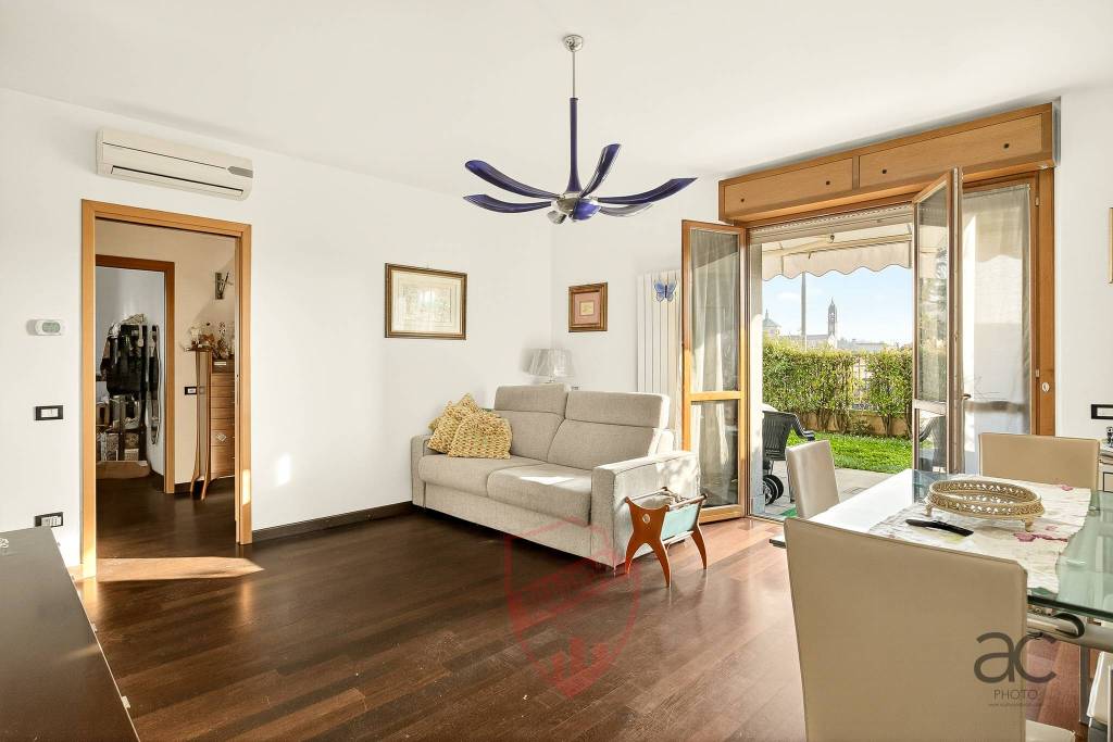 appartamento in vendita a Renate