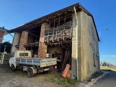 casa indipendente in vendita a Renate