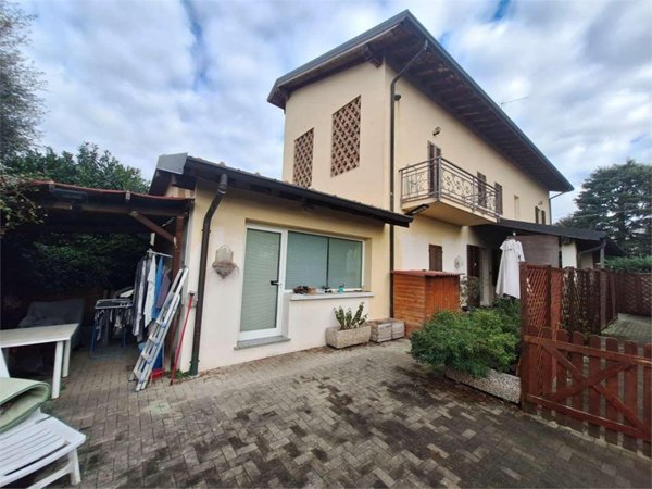 appartamento in vendita a Renate
