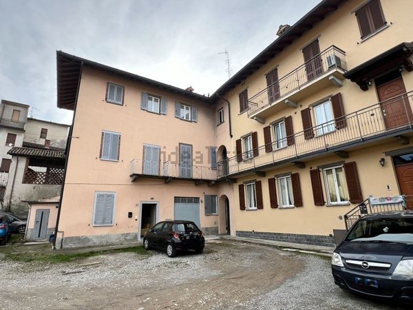 appartamento in vendita a Renate