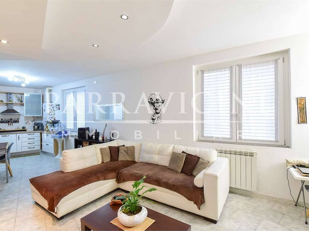 appartamento in vendita a Renate