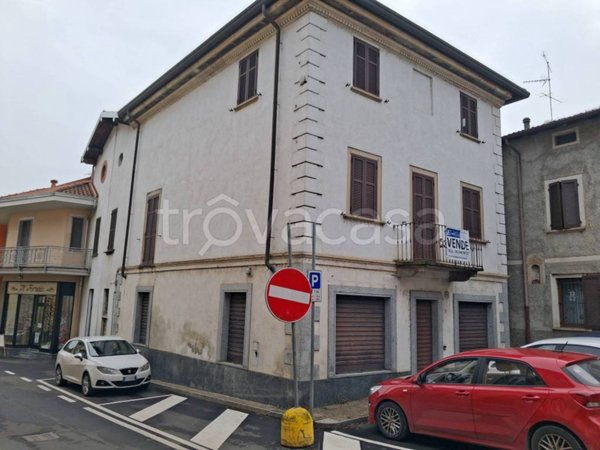 casa indipendente in vendita a Renate