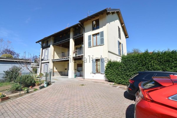 appartamento in vendita a Ronco Briantino