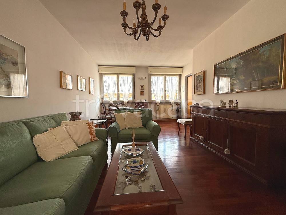 appartamento in vendita a Ronco Briantino